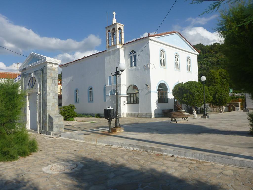 Apartments Zafiria Ágios Konstantínos Exterior foto