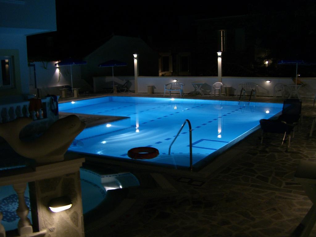 Apartments Zafiria Ágios Konstantínos Exterior foto
