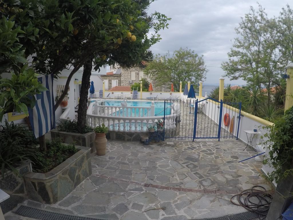 Apartments Zafiria Ágios Konstantínos Exterior foto