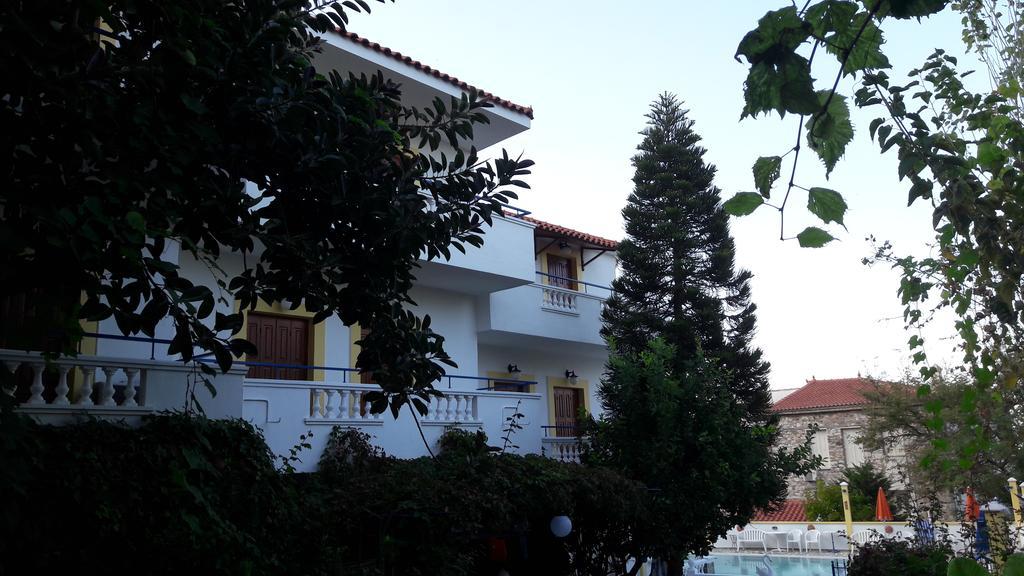 Apartments Zafiria Ágios Konstantínos Exterior foto