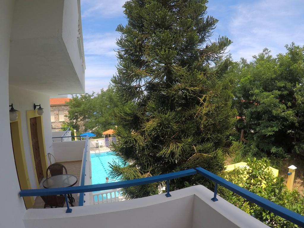 Apartments Zafiria Ágios Konstantínos Exterior foto