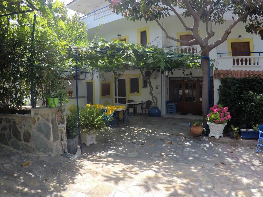 Apartments Zafiria Ágios Konstantínos Exterior foto